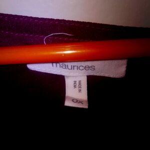 Dressy flower top barely worn by Maurices